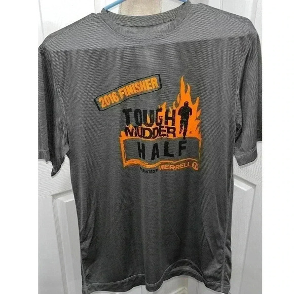 Mens size M Merrell “Tough Mudder “ 2016 Half Finisher Dry-Fit Shirt - Picture 1 of 7